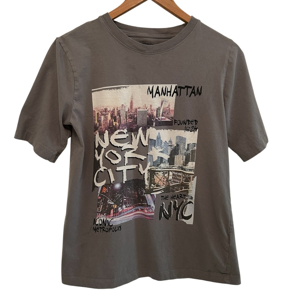 Legends Never Die Tee Shirt New York City sz. Youth XL